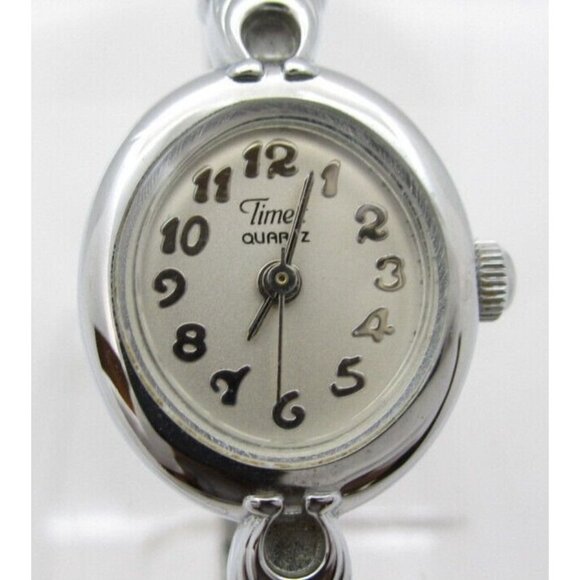 Vtg Women Timex Quartz WR Analog 17mm Watch (H121) "New Battery" - Picture 1 of 10